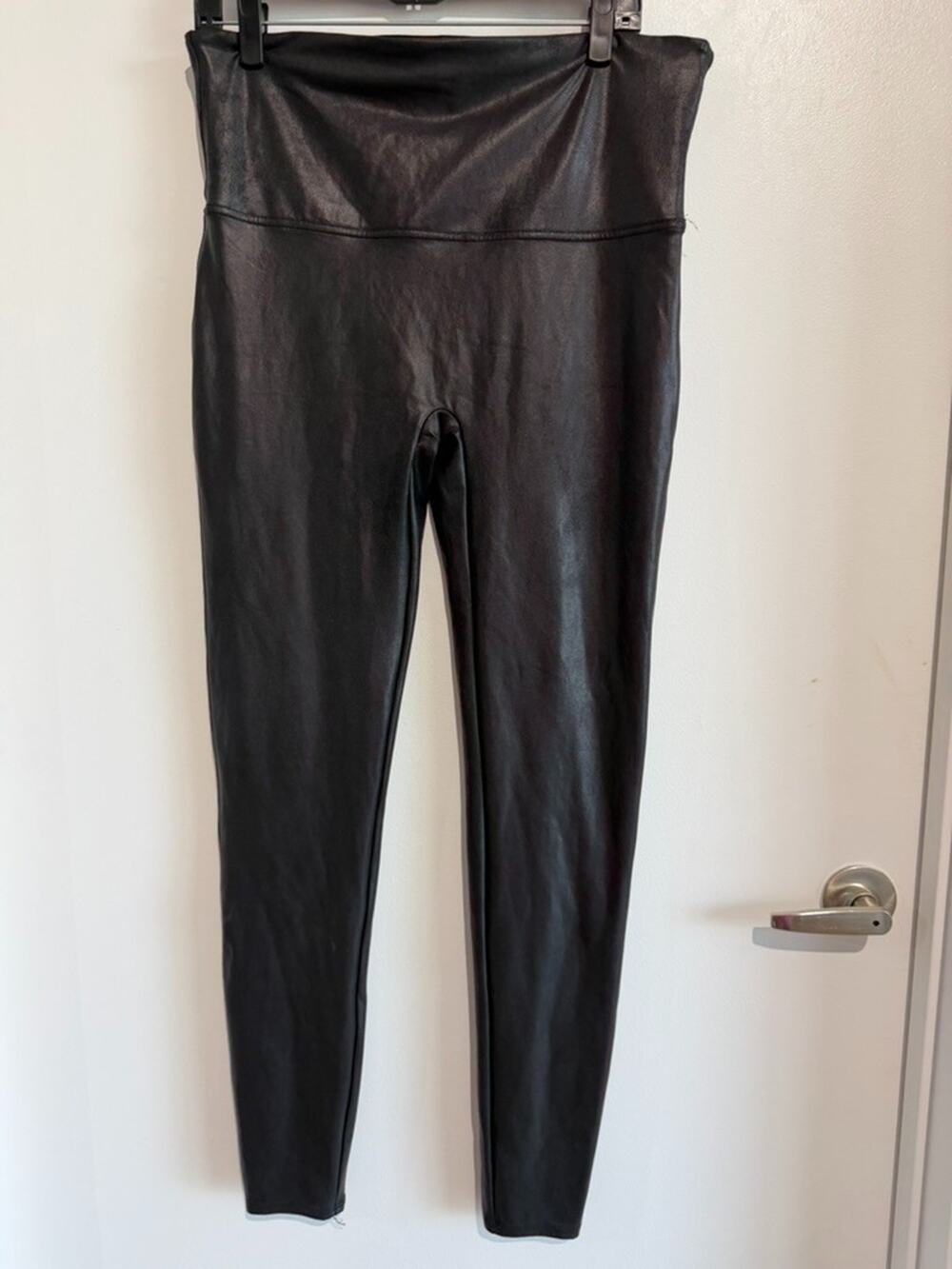 Spanx Women's Black Faux Leather Leggings Stretch Slimming 2X Tall